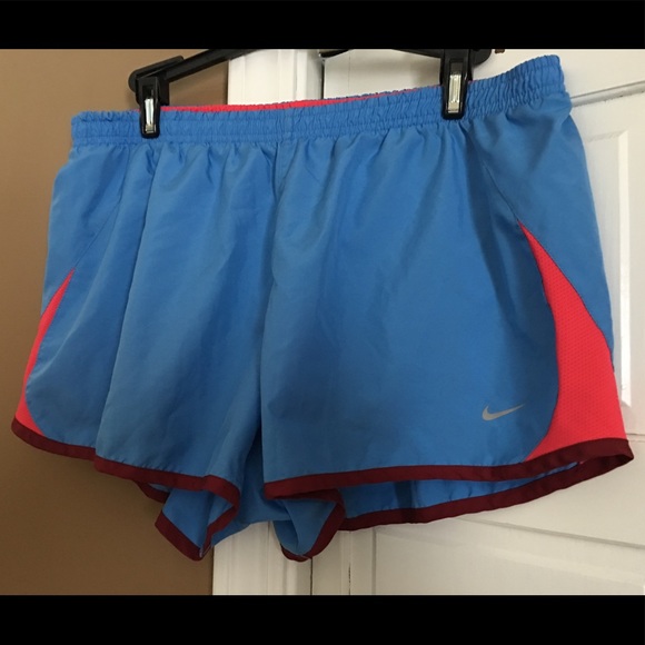 nike shorts xl